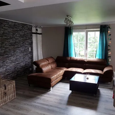 Au Bord De L'eau בית נופש *