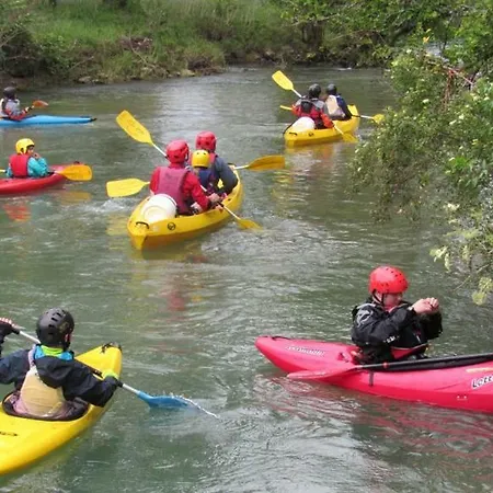Au Bord De L'eau בית נופש *
